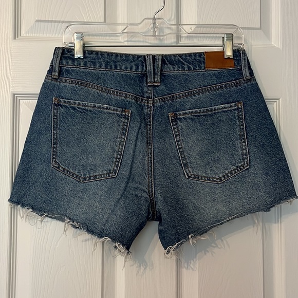 Unpublished Collection High Rise Denim Mom Short - Picture 2 of 3